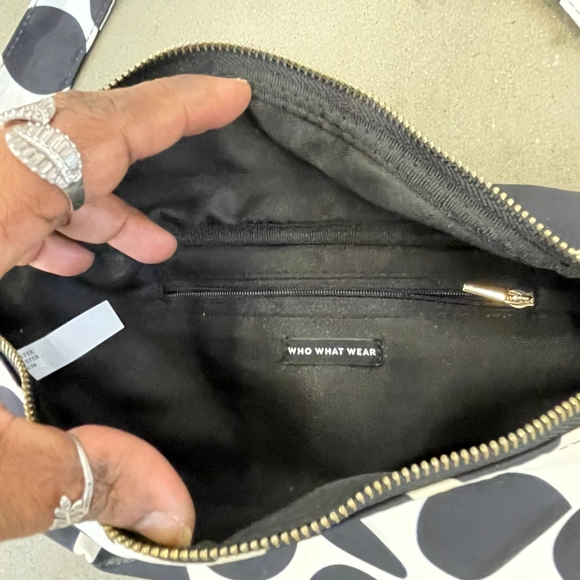 Preloved Who What Wear fanny pack - Picture 2 of 2